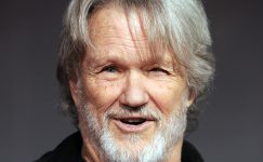 cantor-e-compositor-kris-kristofferson-morre-aos-88-anos