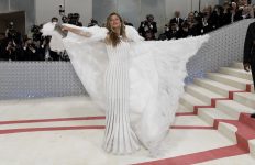 gisele-bundchen-e-eleita-a-famosa-mais-bem-vestida-no-met-gala-2023,-segundo-leitores-do-g1