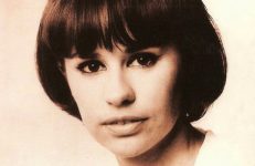 astrud-gilberto,-voz-de-‘garota-de-ipanema’-no-mundo,-influenciou-geracoes-com-refinado-canto-cool