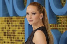 jennifer-lawrence-diz-que-comedia-‘que-horas-eu-te-pego’-a-atraiu-de-volta-a-atuacao