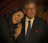 tony-bennett,-fa-de-leny-andrade,-deixa-duetos-com-ana-carolina-e-maria-gadu-em-album-de-2012