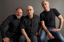 album-em-que-o-trio-os-paralamas-do-sucesso-mostrou-a-cara-do-brasil-tem-impacto-analisado-em-‘livro-do-disco’