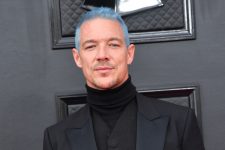 diplo-e-chris-rock-escapam-de-lama-do-festival-burning-man-ao-pegar-carona-com-fa