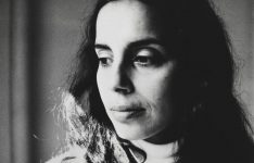 a-historia-da-morte-misteriosa-da-artista-ana-mendieta,-tema-de-retrospectiva-em-sao-paulo