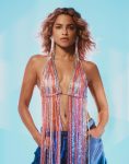 lucy-alves-canta-a-travessia-nordestina-em-‘gato-do-mato’,-album-autoral-que-transita-por-baiao,-reggae-e-maracatu